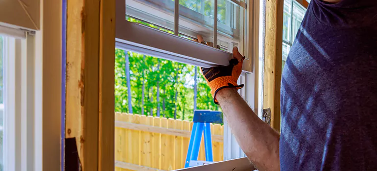 >Bay Window Curtain Rail Track in Foster City, CA